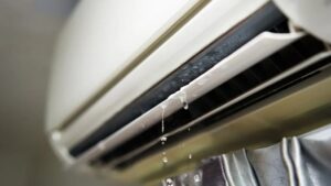 Sửa Điều Hòa Chảy Nước Như Thế Nào Mới Đúng Cách? – Hướng Dẫn Từ Điện Lạnh Thành Nam