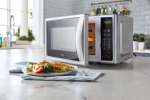 Sửa Lò Vi Sóng Nhanh Trong Ngày – Dịch Vụ Uy Tín Tại Hà Nội Của Điện Lạnh Thành Nam