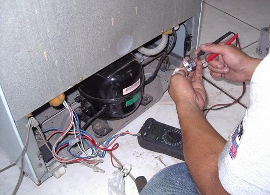 Bơm gas tủ lạnh cho nhiều dòng máy tại Thanh Trì