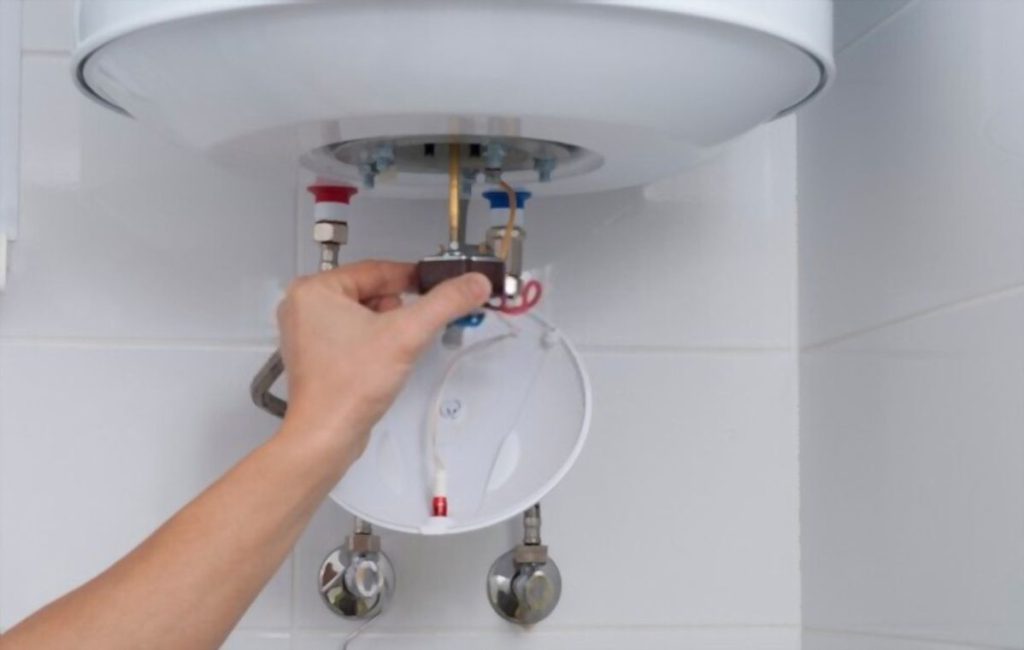 4 Thói Quen Khiến Bình Nóng Lạnh Nhanh Xuống Cấp