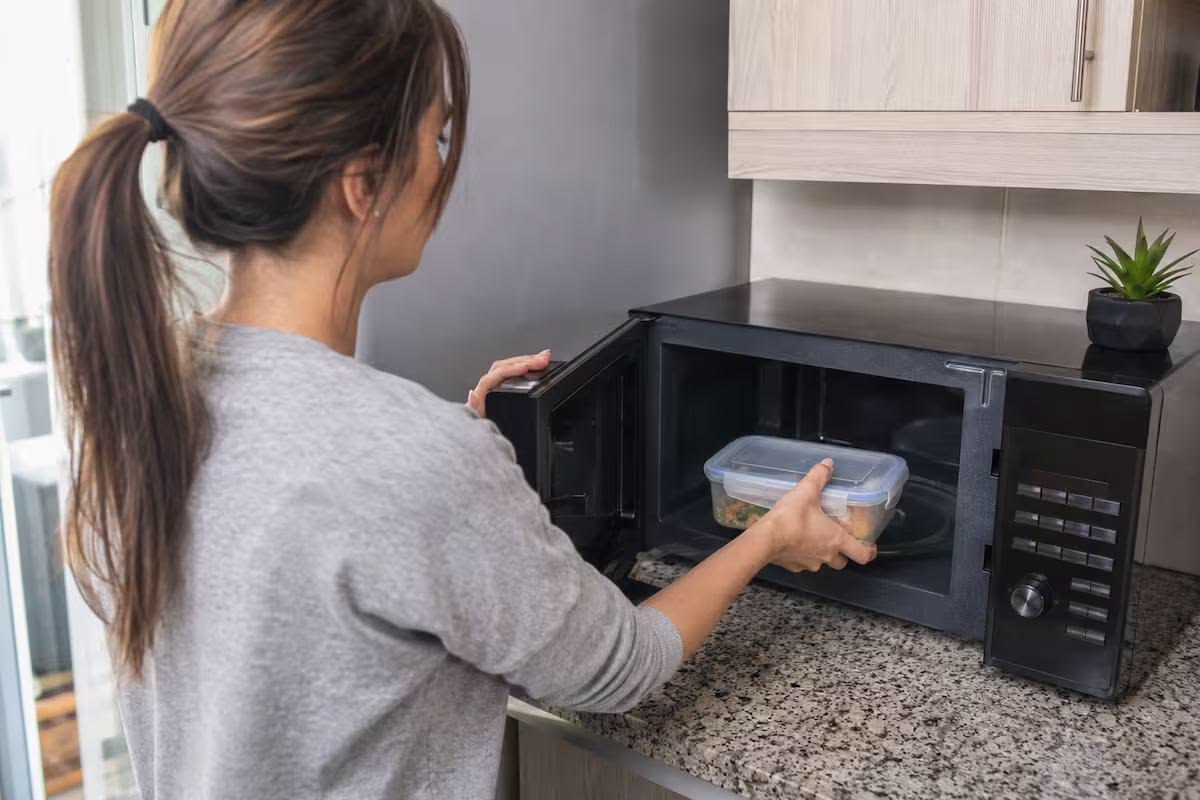 Lưu Ý Khi Dùng Lò Vi Sóng Tại Nhà Phố, Văn Phòng Và Cơ Sở Kinh Doanh Ở Hoàn Kiếm