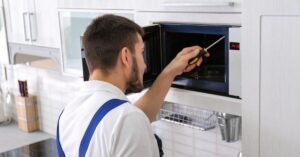 Sửa Lò Vi Sóng Bị Chảy Mùi Khét Tại Hà Nội – Điện Lạnh Thành Nam Uy Tín, Nhanh Chóng