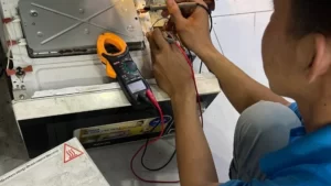 Sửa Lò Vi Sóng Quận Ba Đình Uy Tín – Có Mặt Nhanh 30 Phút | Điện Lạnh Thành Nam