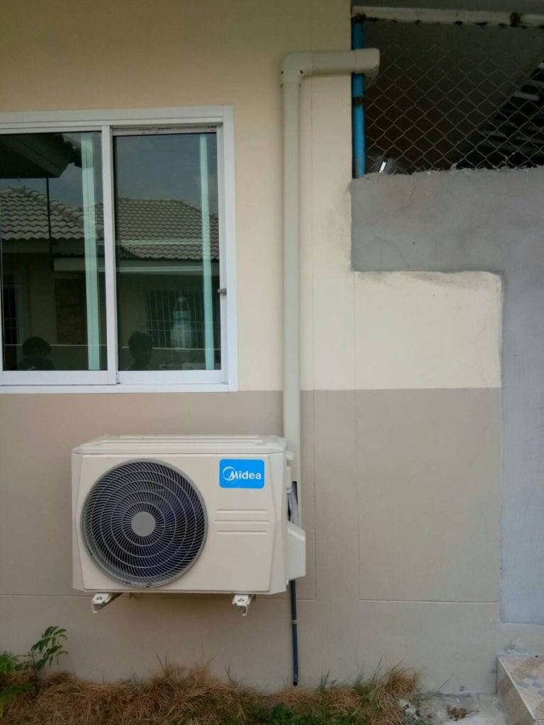 Remote Bị Dính Nước, Ẩm Mốc